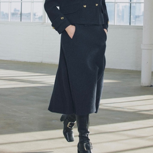 ZARA Wool Blend Textured Midi Skirt Navy SZ S. - Picture 2 of 16